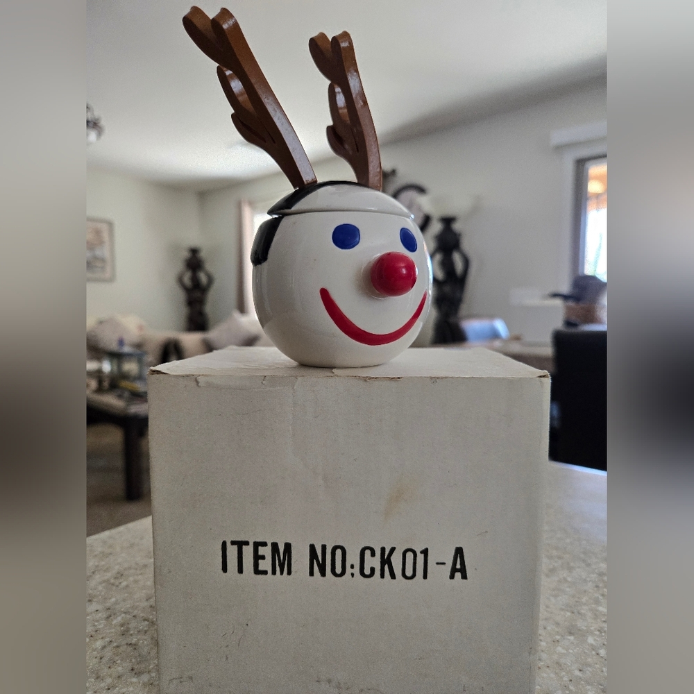 Jack-in-The-Box Holiday Home Dish Never Available To The Public. RARE
